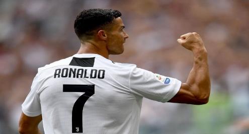 رونالدو: أستعد لموسم عظيم